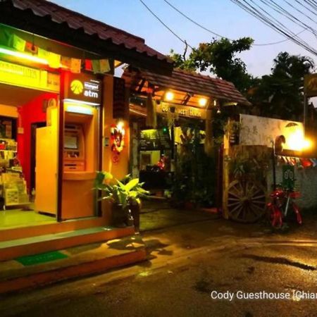 Cody GuestHouse Chiang Mai Eksteriør billede
