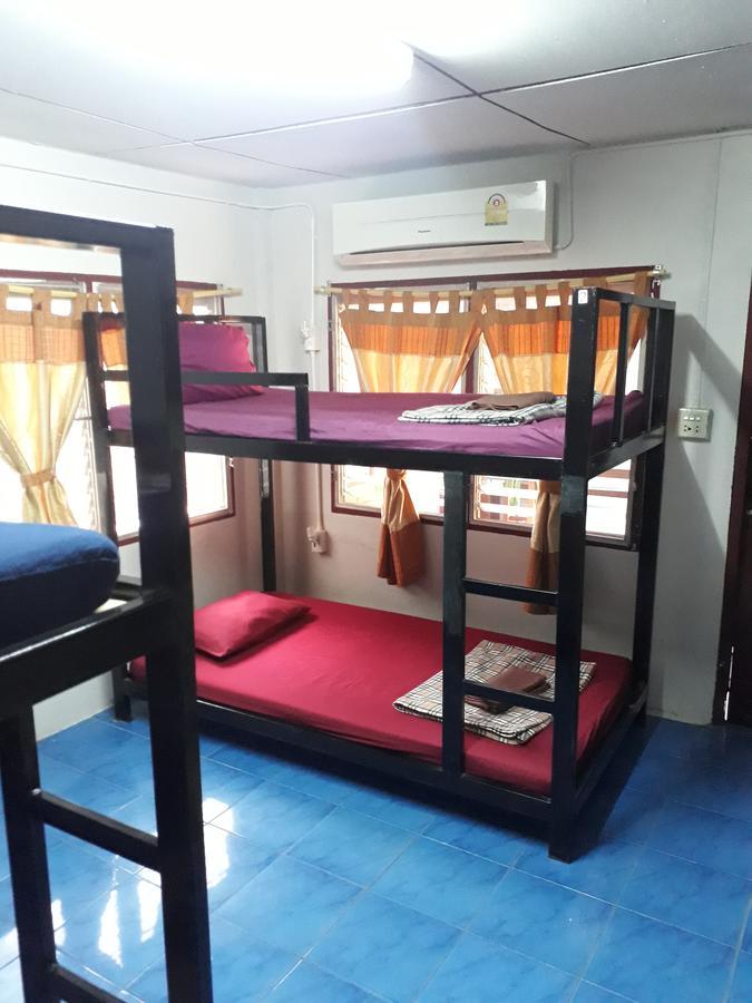 Cody GuestHouse Chiang Mai Eksteriør billede