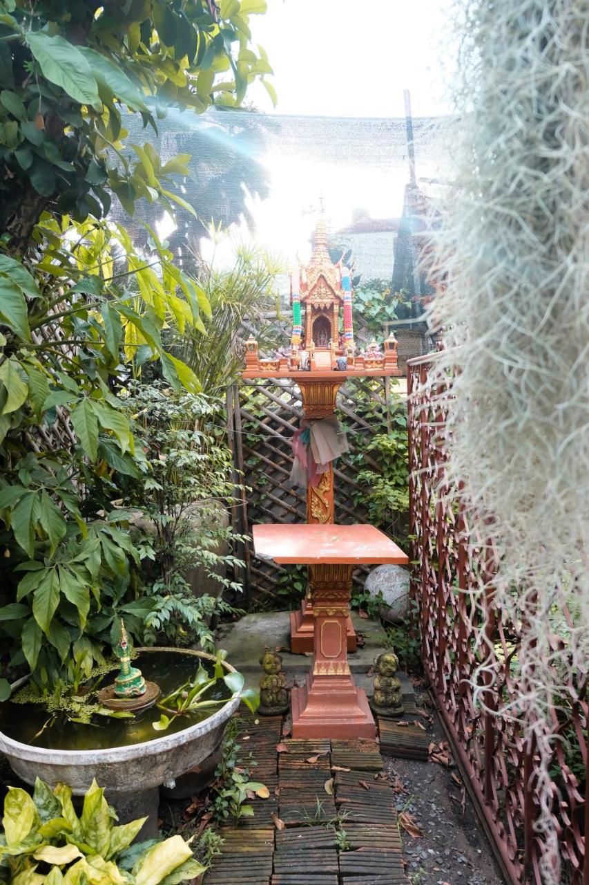 Cody GuestHouse Chiang Mai Eksteriør billede