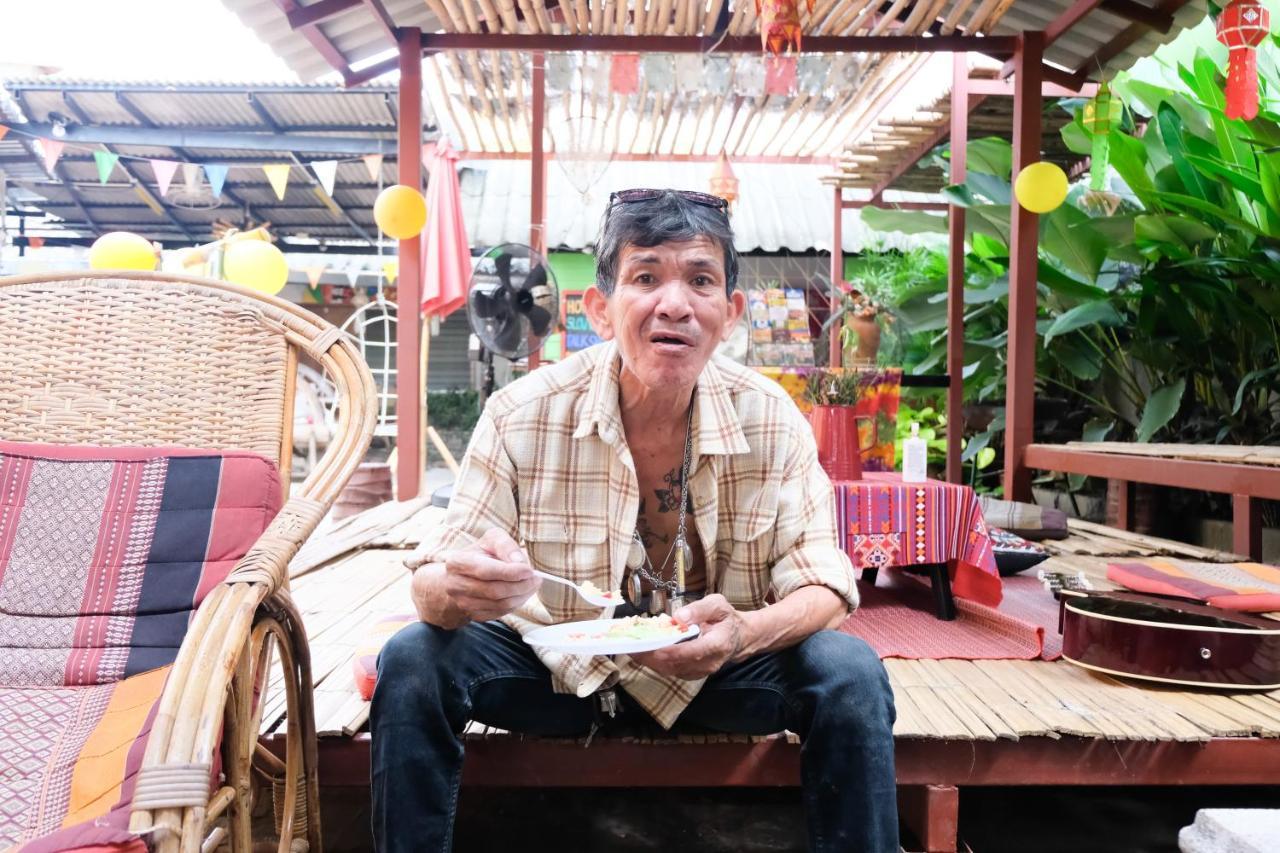Cody GuestHouse Chiang Mai Eksteriør billede