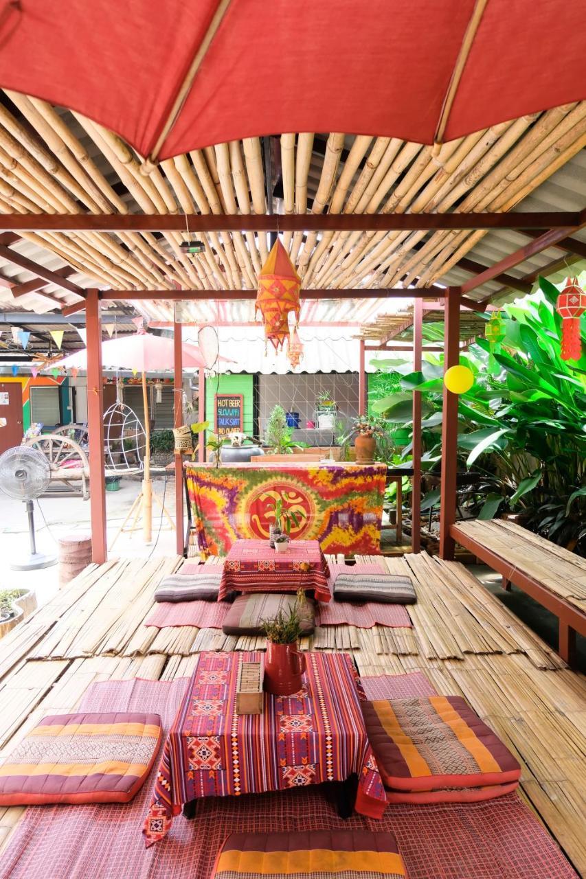 Cody GuestHouse Chiang Mai Eksteriør billede